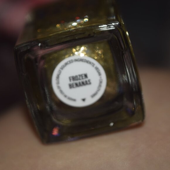 Holo Taco Frozen Bananas Nail polish, new in box - Picture 5 of 6